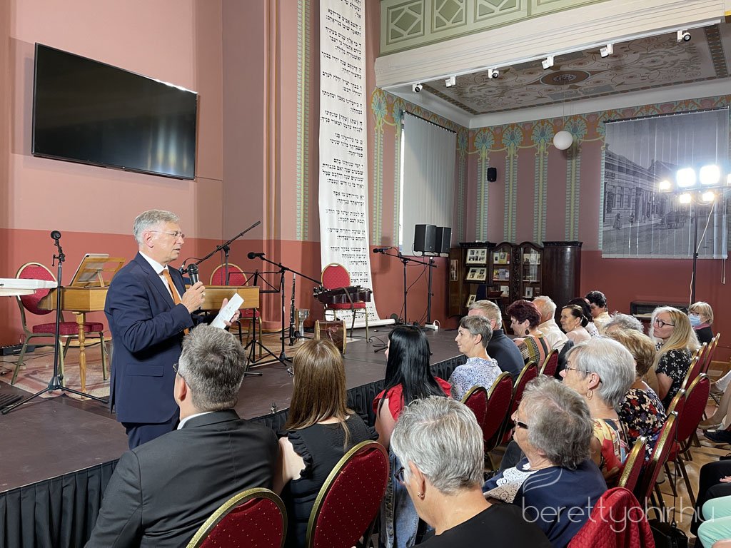 Sebestyén Márta koncertje a zsinagógában 02